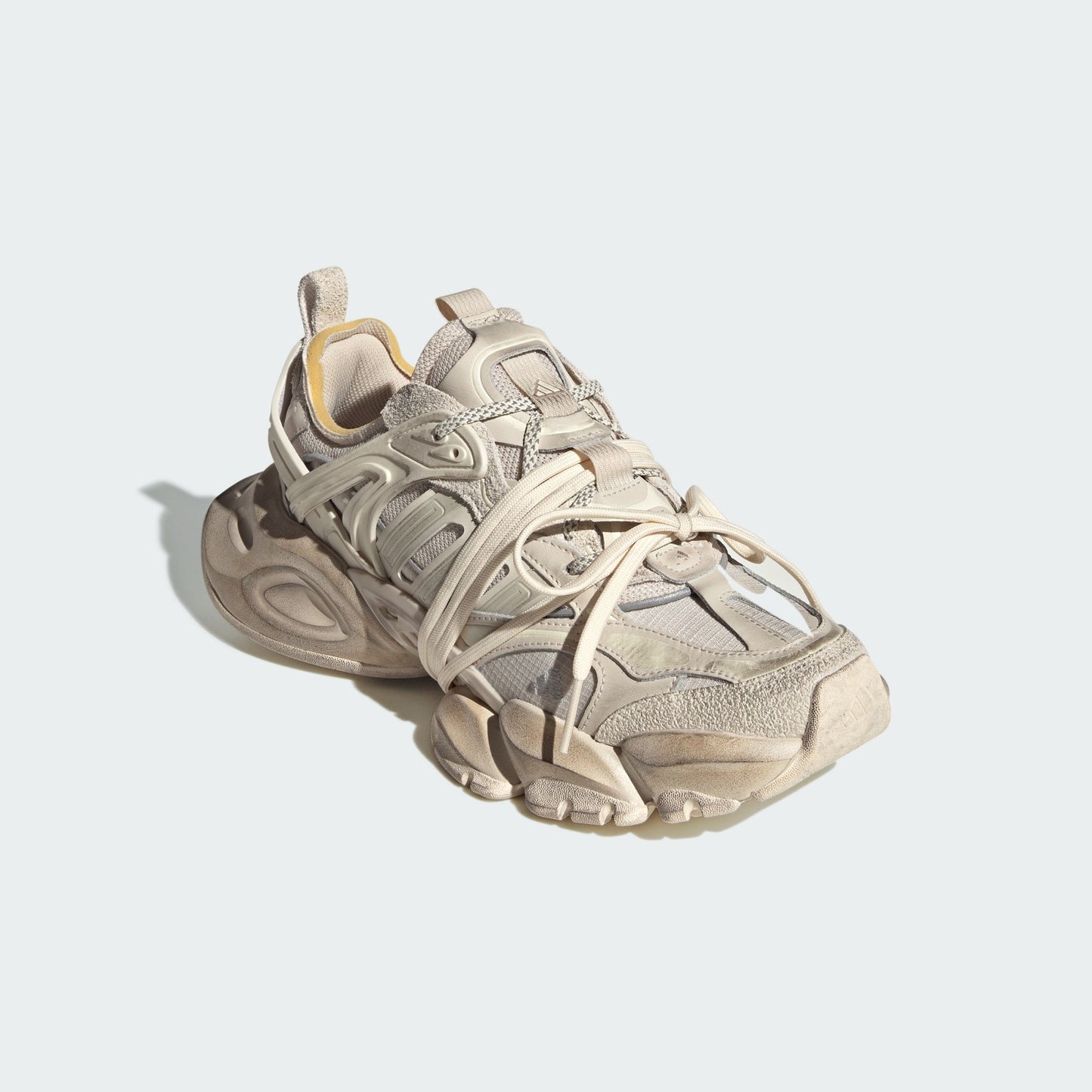 adidas XLG Runner Deluxe Wonder Beige
