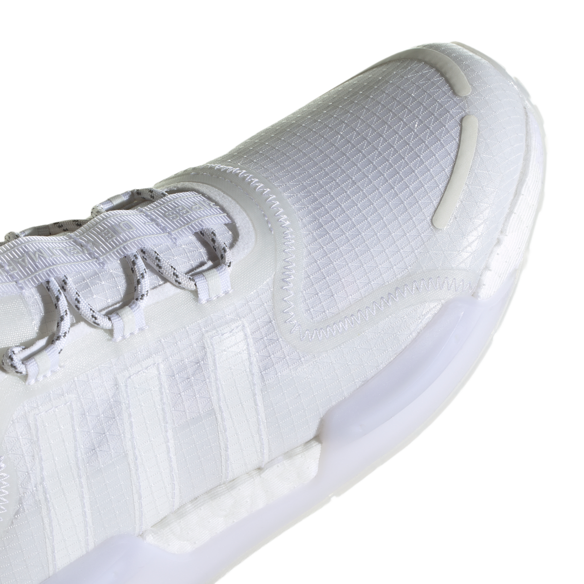 NMD V3 Cloud White