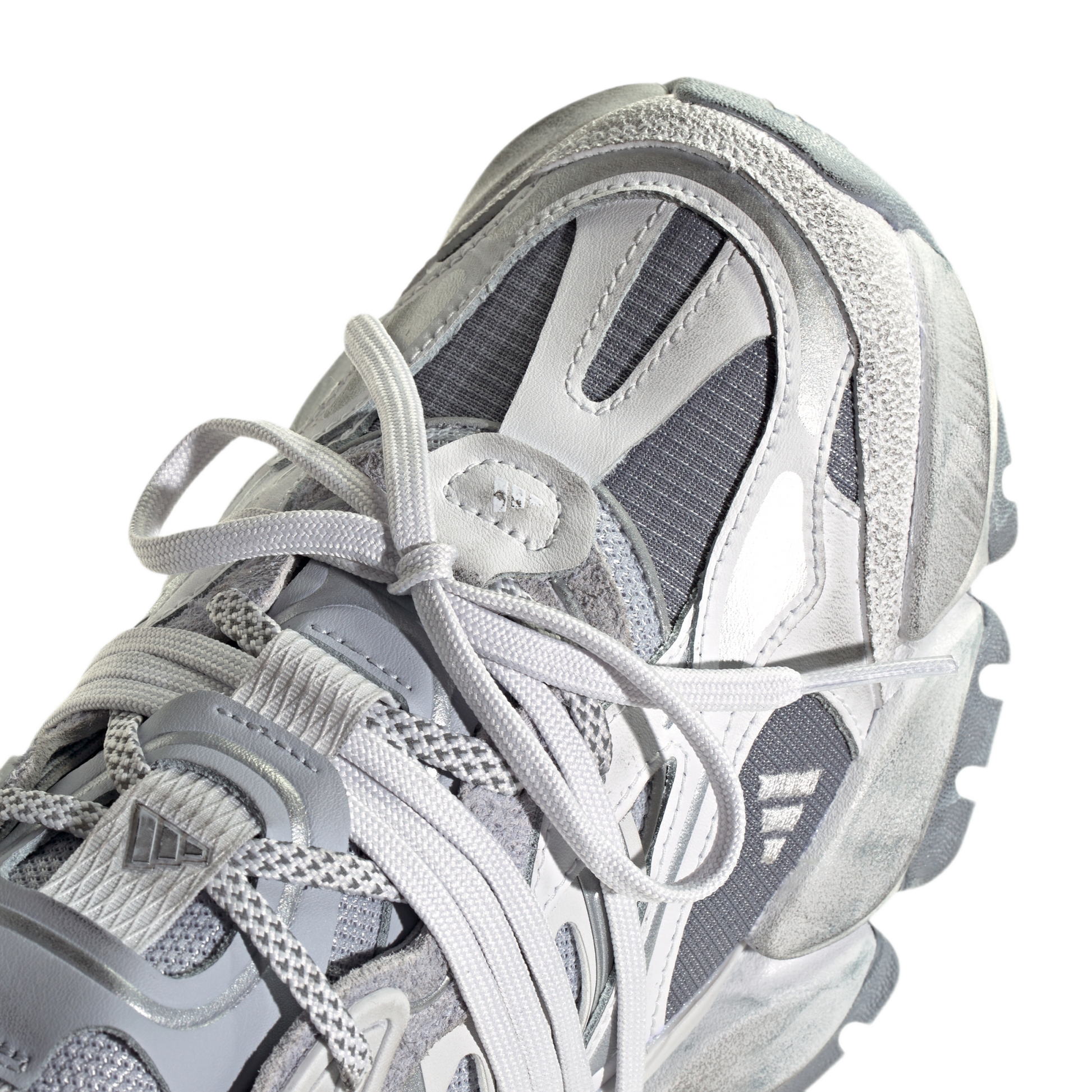 adidas XLG Runner Deluxe Gray