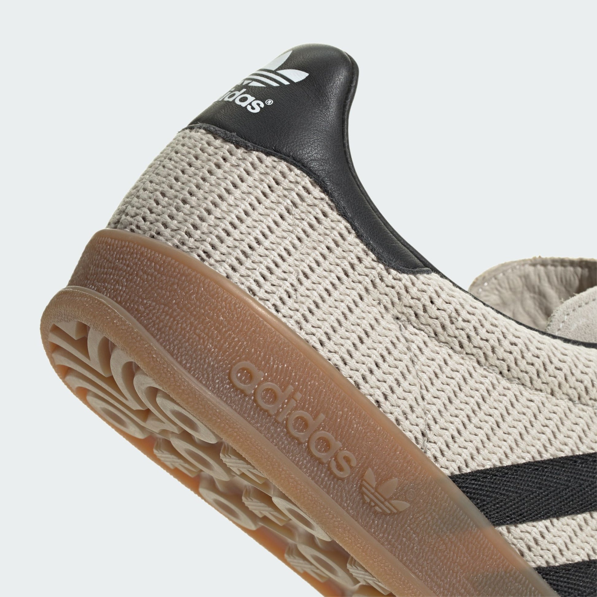 adidas Gazelle Indoor Aluminum Core Black