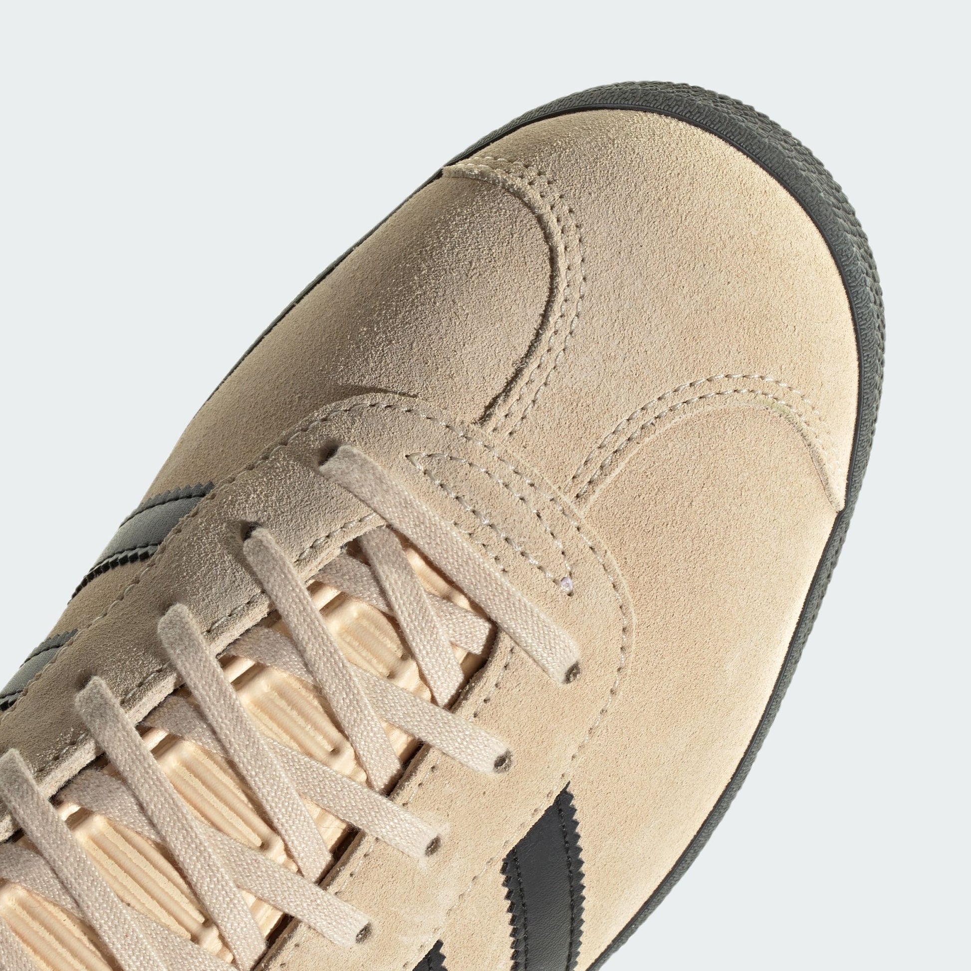 adidas Gazelle Messi Triunfo Dorado