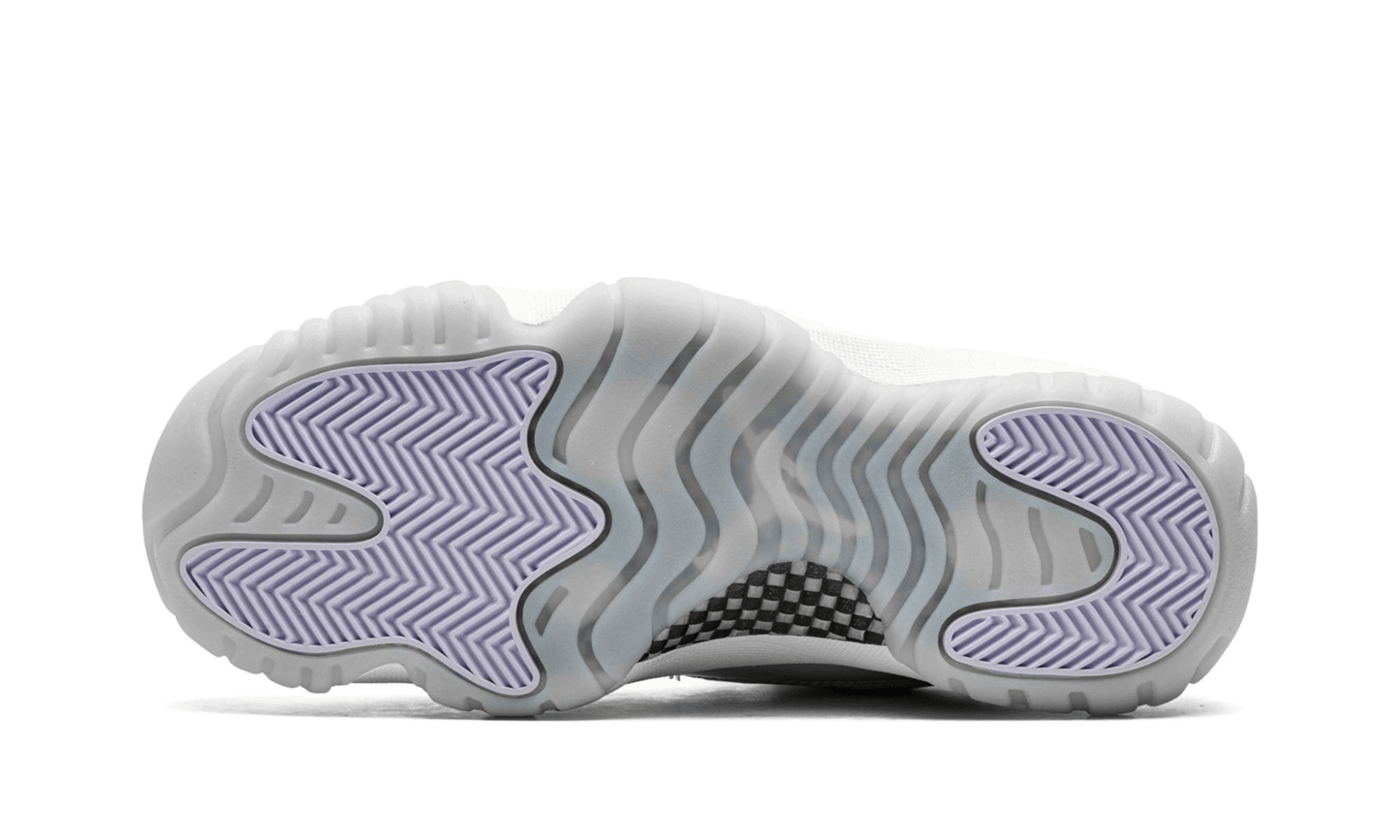 Air Jordan 11 Retro Low Pure Violet (AH7860-101) - 37.5 EU - 5 US - Purple | SOSUKICKS