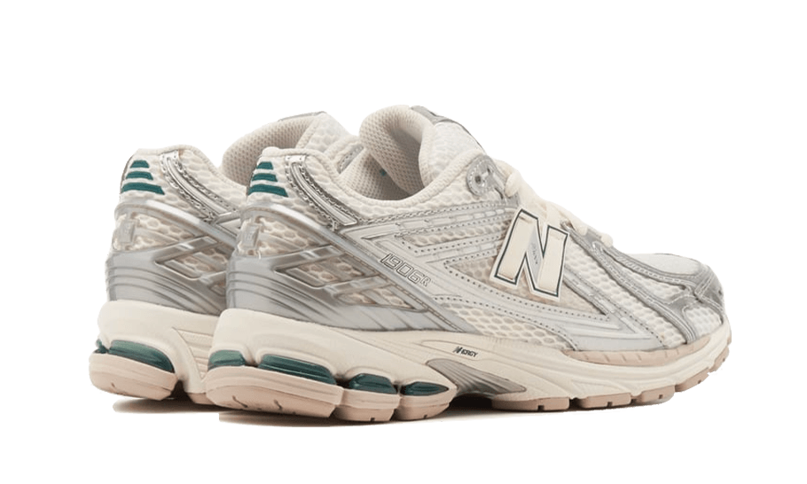 1906R Silver Metallic Cream (M1906REE) - 37.5 EU - 5 US - Beige | SOSUKICKS