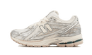 1906R Silver Metallic Cream