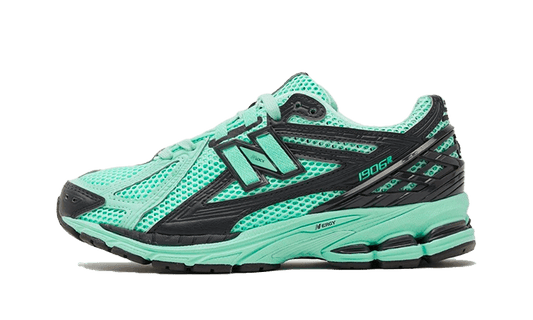 New Balance 1906R Size? Green Black