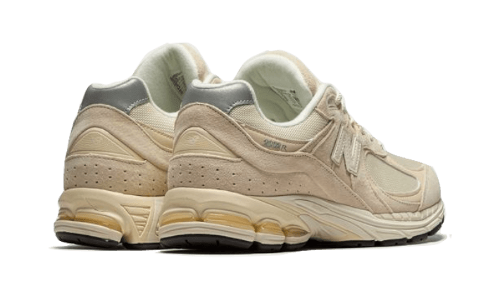 2002R Calm Taupe (M2002RCC) - 37.5 EU - 5 US - Beige | SOSUKICKS