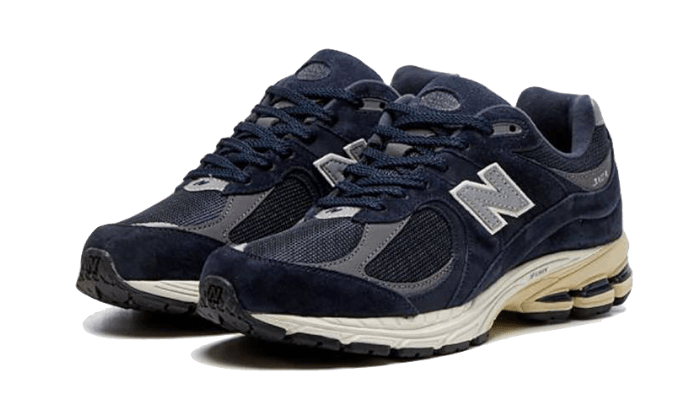 2002R Navy Eclipse (M2002RCA) - 40.5 EU - 7.5 US - Navy | SOSUKICKS