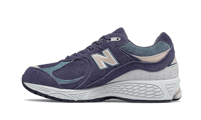 2002R Night Tide (M2002RWC) - EU 36–46.5 - Navy | SOSUKICKS