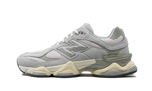 9060 Granite Pink (U9060SFB) - EU 36–44.5 - Pink | SOSUKICKS