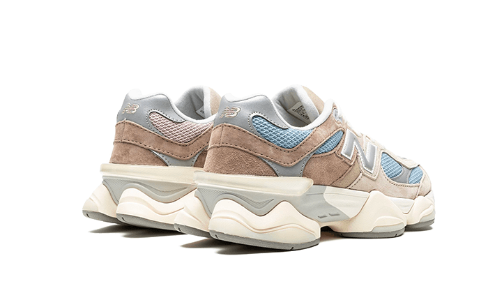 9060 Mushroom Aluminium (U9060MUS) - 37.5 EU - 5 US - Multicolor | SOSUKICKS