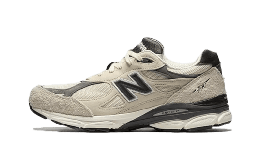 990 V3 Made In USA Teddy Santis Moonbeam (M990AD3) - EU 37.5–46.5 - White | SOSUKICKS