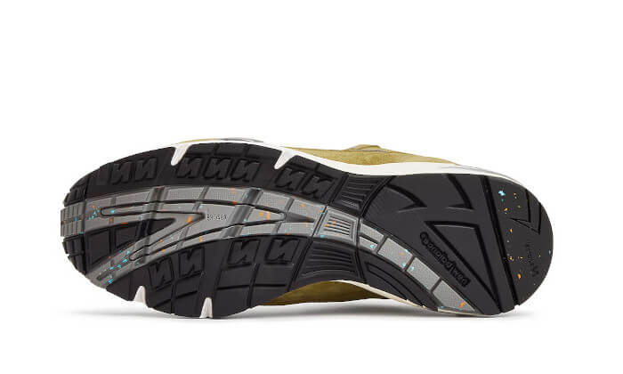 991 Made in UK Green Moss (W991GGW) - 37 EU - 5 US - Green | SOSUKICKS