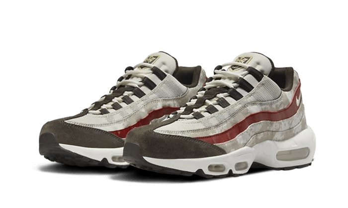 Nike Air Max 95 SE Social FC