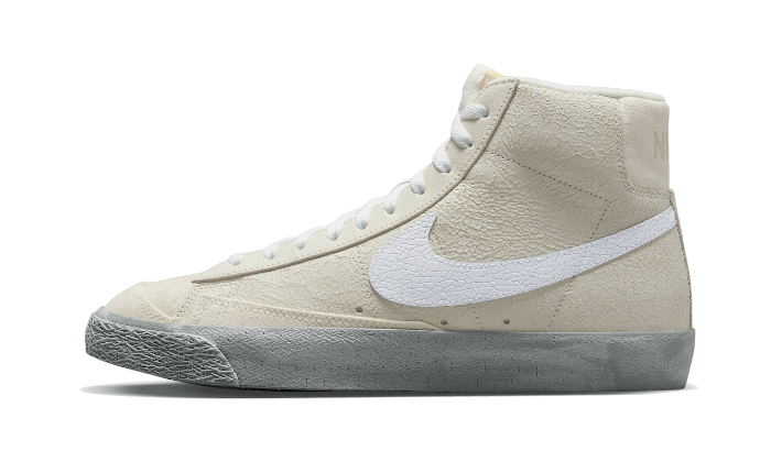 Blazer Mid '77 EMB Summit White (DV0797-100) - EU 38.5–48.5 - White | SOSUKICKS