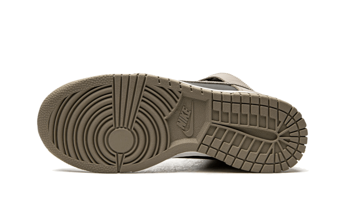 Dunk High Moon Fossil (DD1869-002) - 37.5 EU - 5 US - Beige | SOSUKICKS