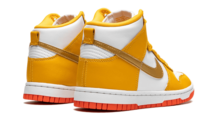 Dunk High University Gold (DQ4691-700) - 36.5 EU - 4.5 US - Yellow | SOSUKICKS