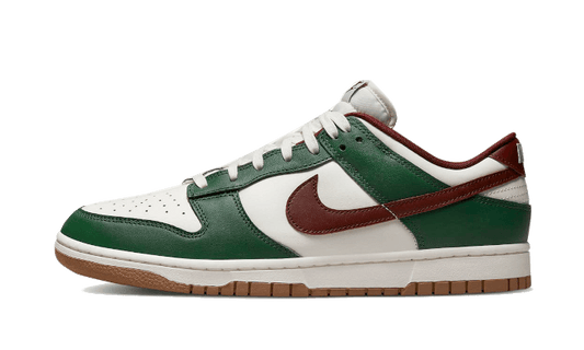 Dunk Low Retro Gorge Green (FB7160-161) - EU 35.5–46 - Green | SOSUKICKS
