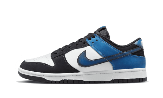 Dunk Low Airbrush Industrial Blue (FD6923-100) - EU 36–49.5 - Blue | SOSUKICKS