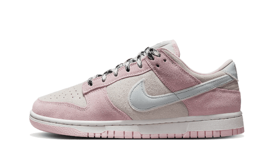 Dunk Low LX Pink Foam (DV3054-600) - EU 35.5–44.5 - Pink | SOSUKICKS