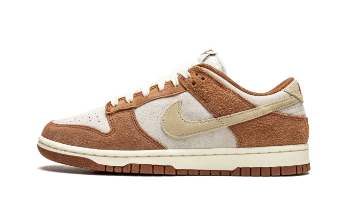 Dunk Low Medium Curry (DD1390-100) - EU 36–46 - Brown | SOSUKICKS