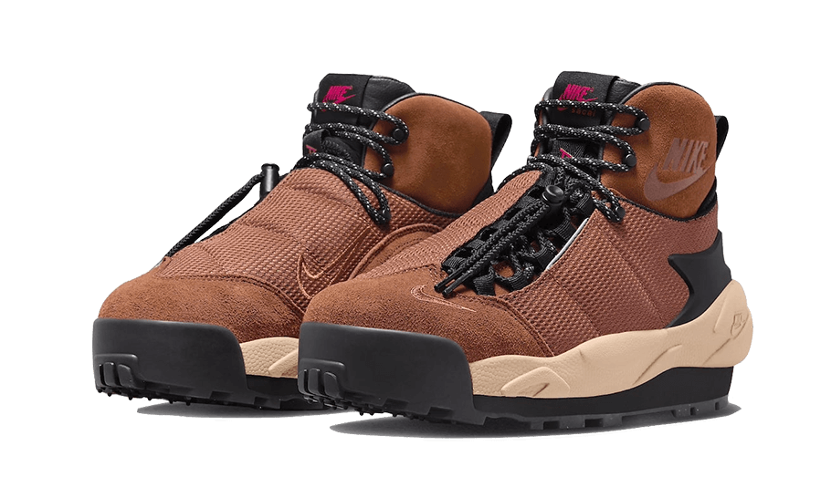 Magmascape SP Sacai Light British Tan (FN0563-200) - 36.5 EU - 4.5 US - Brown | SOSUKICKS