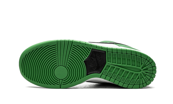 SB Dunk Low Classic Green (BQ6817-302) - 38 EU - 5.5 US - Green | SOSUKICKS