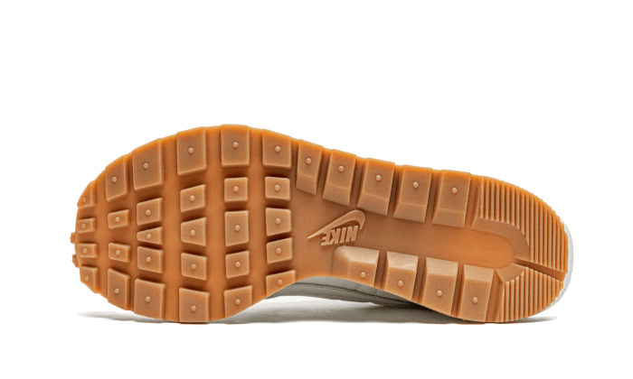 Vaporwaffle Sacai Sail Gum (DD1875-100) - 37.5 EU - 5 US - Beige | SOSUKICKS