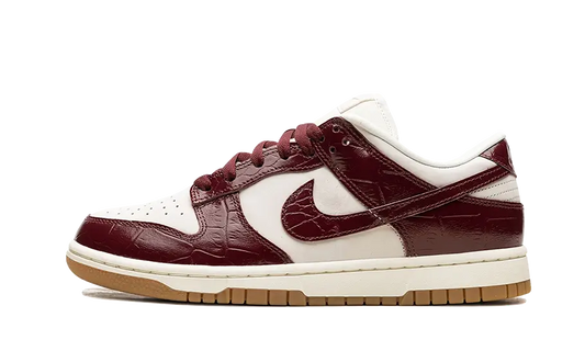 Nike Dunk Low LX Dark Team Red