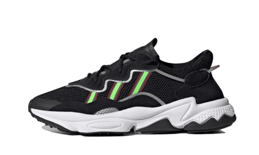 Ozweego Core Black Solar Green (EE7002) - EU 36–46.666666666666664 - Green | SOSUKICKS