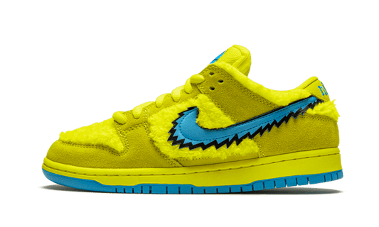SB Dunk Low Grateful Dead Bears Yellow (CJ5378-700) - EU 36–46 - Yellow | SOSUKICKS