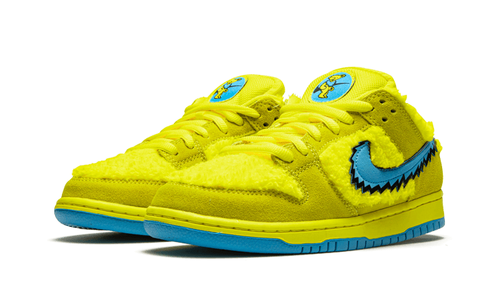 SB Dunk Low Grateful Dead Bears Yellow (CJ5378-700) - 36.5 EU - 4.5 US - Yellow | SOSUKICKS