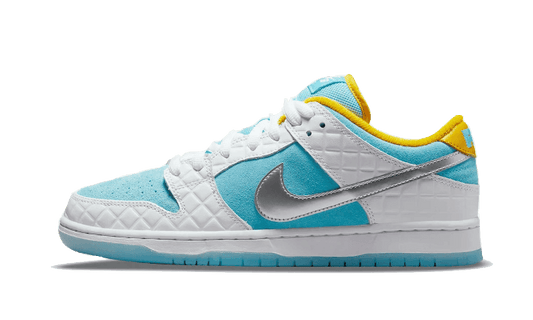 SB Dunk Low Pro FTC (DH7687-400) - EU 36–46 - White | SOSUKICKS