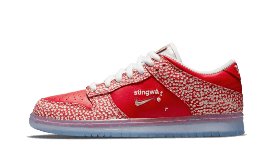 SB Dunk Low Stingwater Magic Mushroom (DH7650-600) - EU 36–46 - White | SOSUKICKS