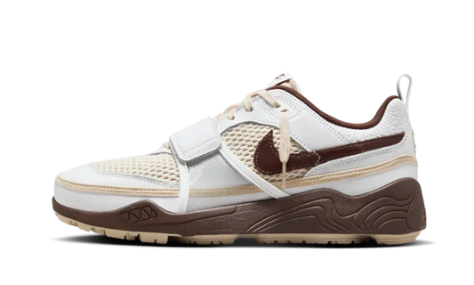 Zoom Field Jaxx Travis Scott Light Chocolate (HQ3073-100) - EU 35.5–47 - Brown | SOSUKICKS