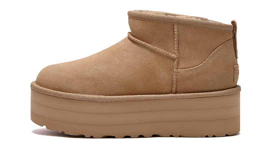Classic Ultra Mini Platform Boot Mustard Seed (1135092-MDSD) - EU 36–43 - Yellow | SOSUKICKS