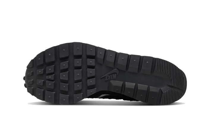 Vaporwaffle Sacai Jean Paul Gaultier Black White (DH9186-001) - 37.5 EU - 5 US - White | SOSUKICKS