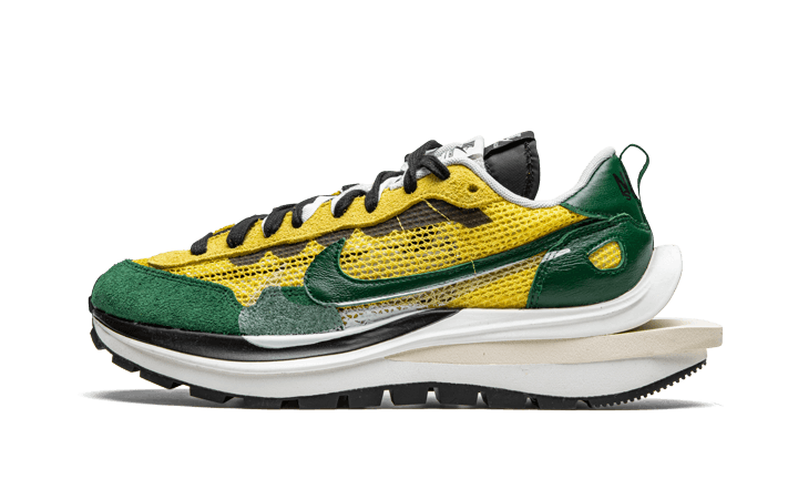 Vaporwaffle Sacai Tour Yellow Stadium Green (CV1363-700) - EU 36–46 - Green | SOSUKICKS