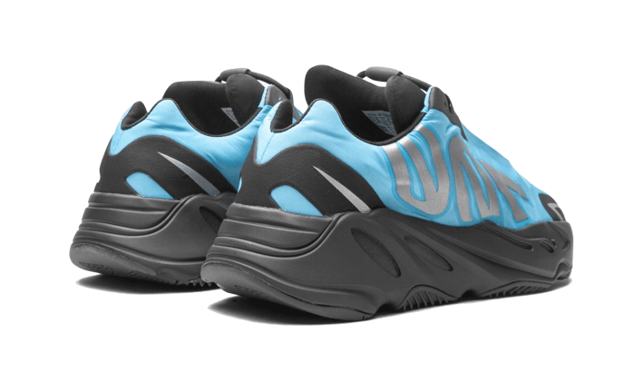 Yeezy 700 MNVN Bright Cyan (GZ3079) - 37 1/3 EU - 5 US - Blue | SOSUKICKS