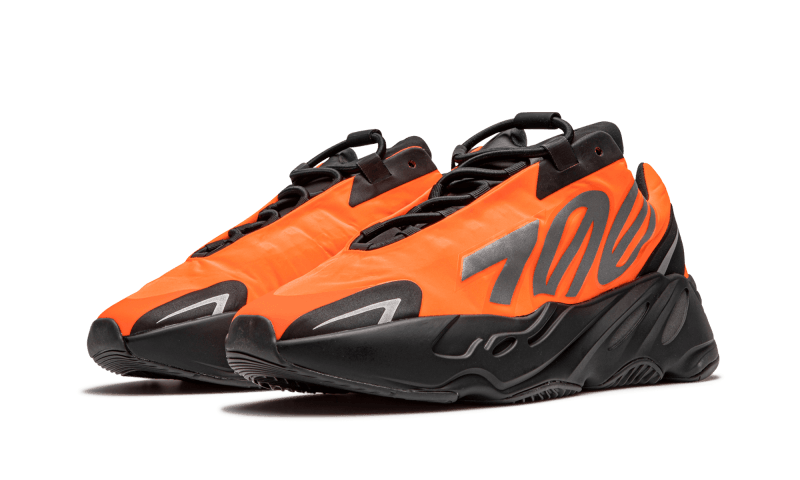 Yeezy 700 MNVN Orange (FV3258) - 36 2/3 EU - 4.5 US - Orange | SOSUKICKS