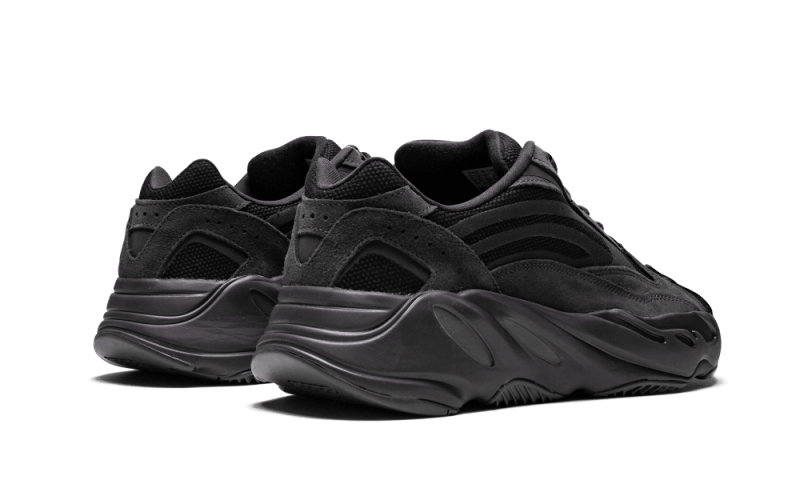 Yeezy 700 V2 Vanta (FU6684) - 37 1/3 EU - 5 US - Black | SOSUKICKS