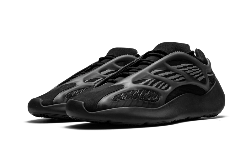 Yeezy 700 V3 Alvah (H67799) - 36 2/3 EU - 4.5 US - Black | SOSUKICKS