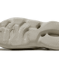 Adidas Yeezy Foam RNNR Sand - FY4567