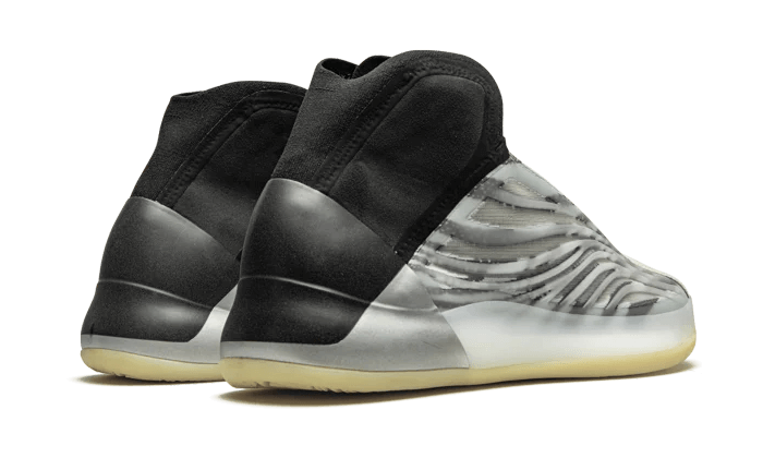 Yeezy QNTM BSKTBL (FZ4362) - 37 1/3 EU - 5 US - Gray | SOSUKICKS