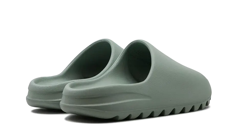 Yeezy Slide Salt (ID5480) - 39 EU - 6 US - Gray | SOSUKICKS