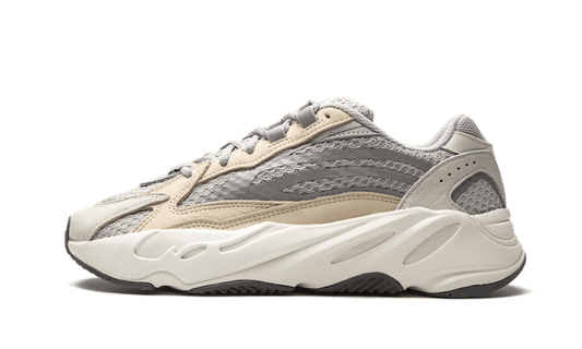 Yeezy 700 SOSUKICKS